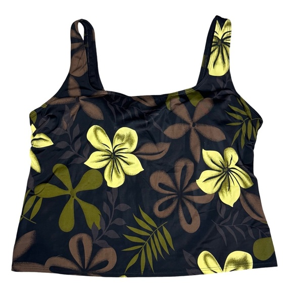 Blair Floral Tank Top and Shorts Swimsuit Set - Picture 3 of 5